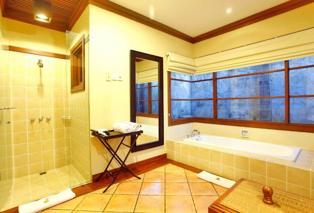 Villa Kharista Canggu Rum bild